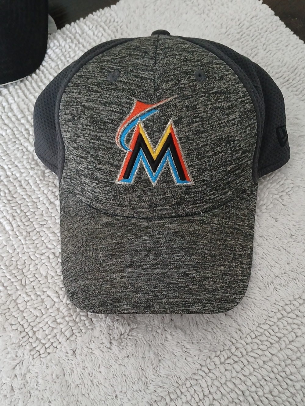 Miami Marlins Baseball Cap. Adjustable.